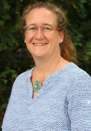 Viele Fragen und Ängste, im Corona-Jahr ist alles anders: Die leitende Schulpsychologin Susanne Fitzner bietet mit ihrem Team bis Ende Juni in der Woche über tägliche Sprechstunden statt eines Zeugnistelefons an. 